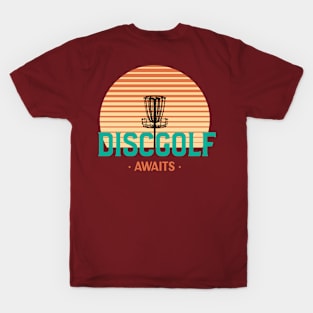 Discgolf Awaits T-Shirt